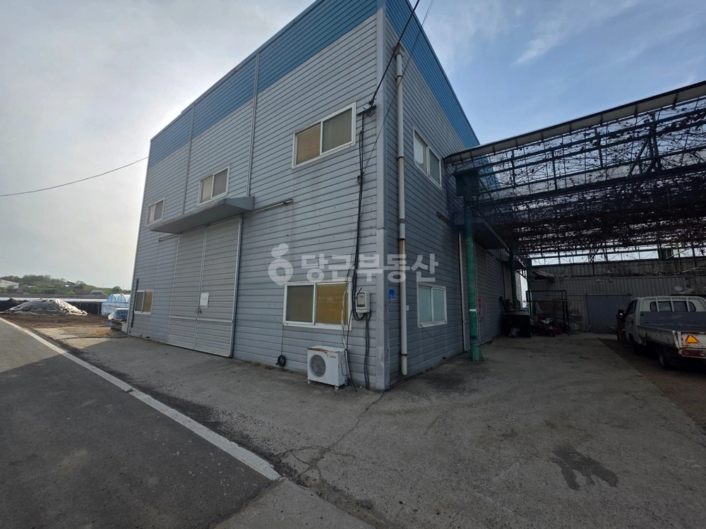 충청남도 천안시 서북구 입장면 공장/창고 사진 1