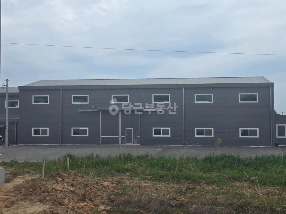 충청남도 천안시 서북구 성거읍 공장/창고 사진 1