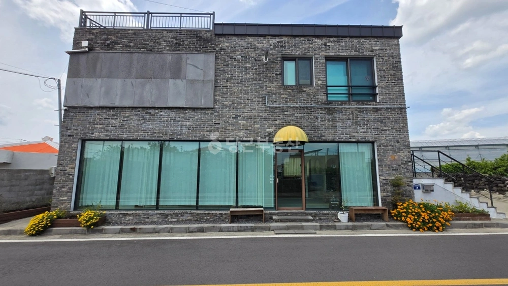 제주특별자치도 서귀포시 법환동 상가 사진 1