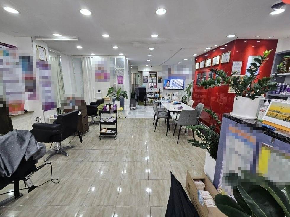 경기도 고양시 일산동구 백석동 상가 사진 1