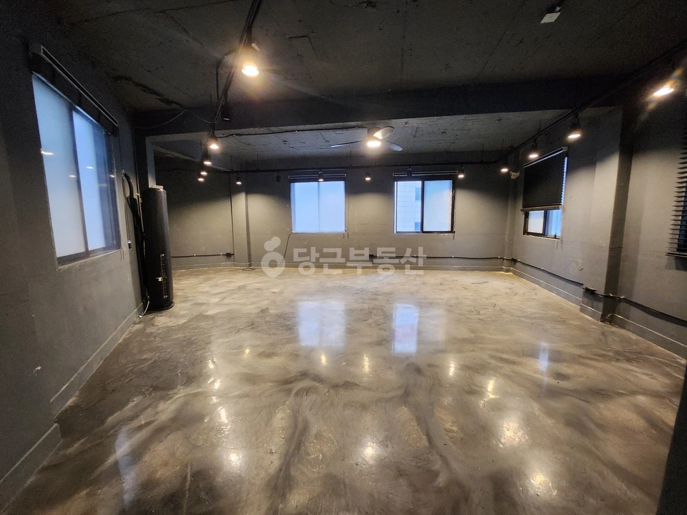 부산광역시 부산진구 부전동 상가 사진 1