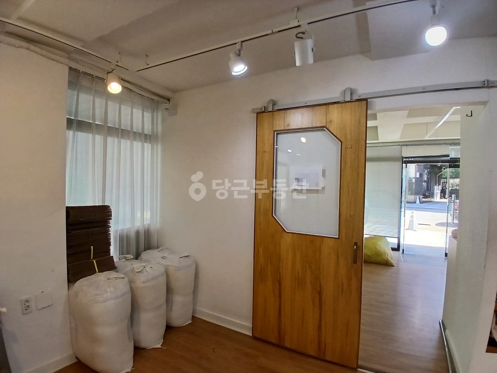 경기도 파주시 와동동 상가 사진 1
