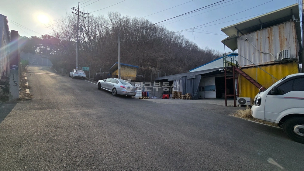 경기도 파주시 검산동 공장/창고 사진 1