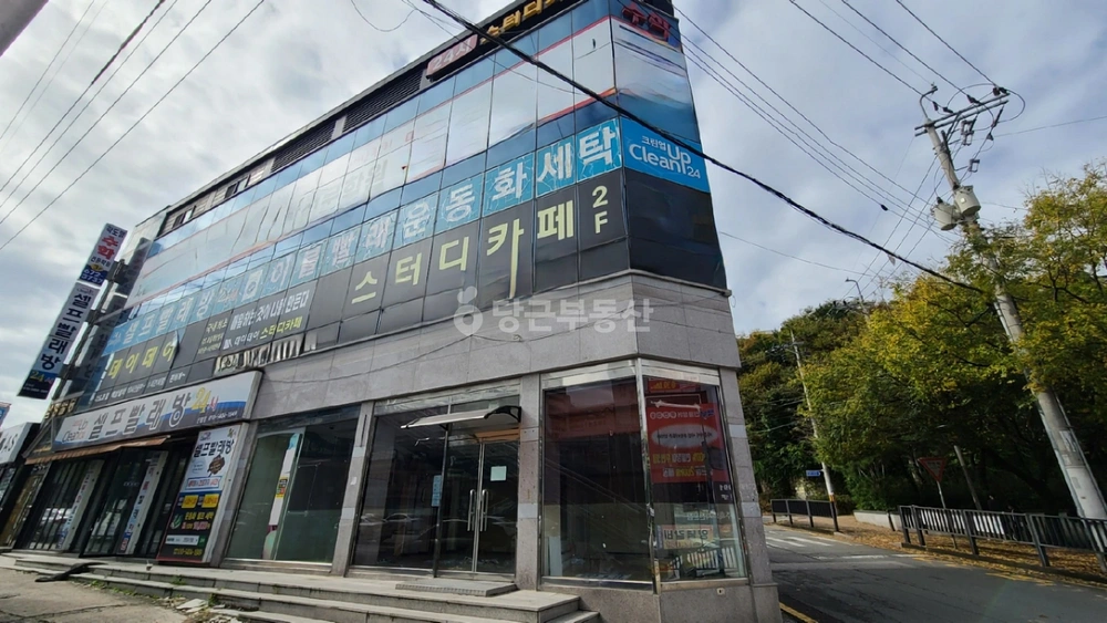 전남광주통합특별시 남구 진월동 건물 사진 1