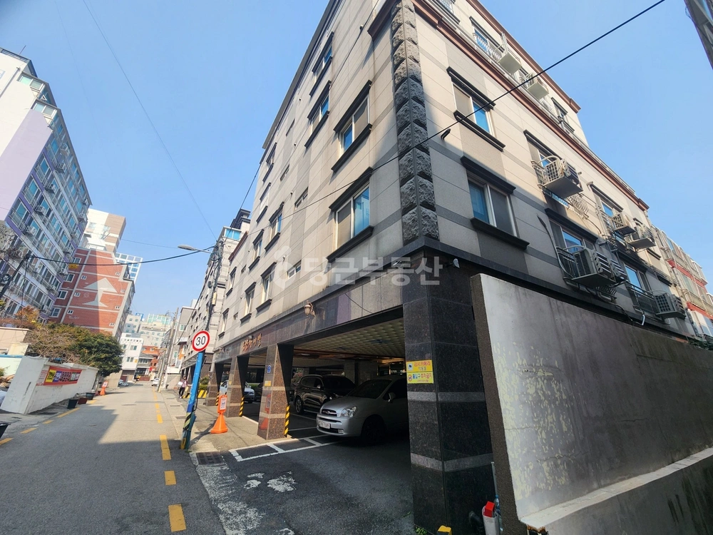 부산광역시 남구 대연동 빌라(투룸 이상) 사진 1