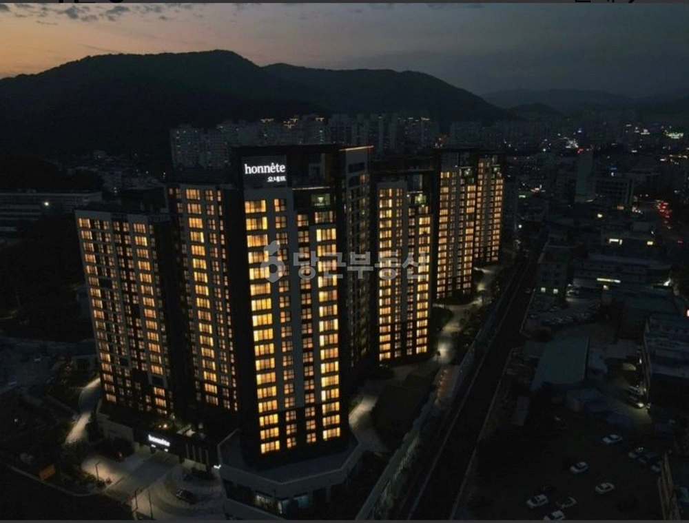 전남광주통합특별시 순천시 조례동 아파트 사진 1