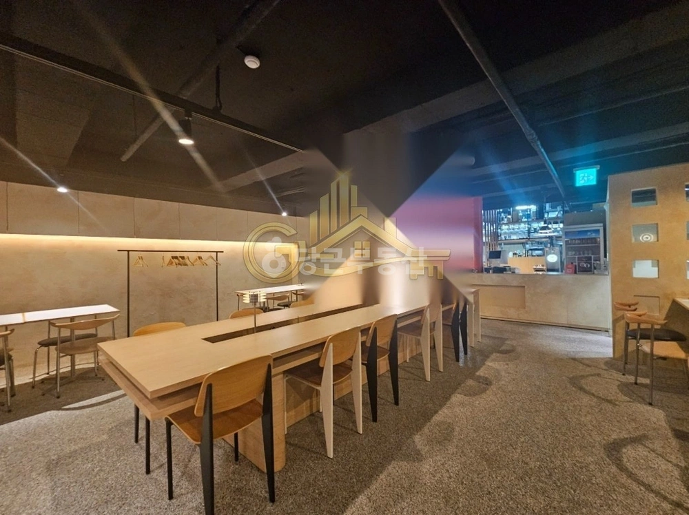 서울특별시 강남구 논현동 상가 사진 1
