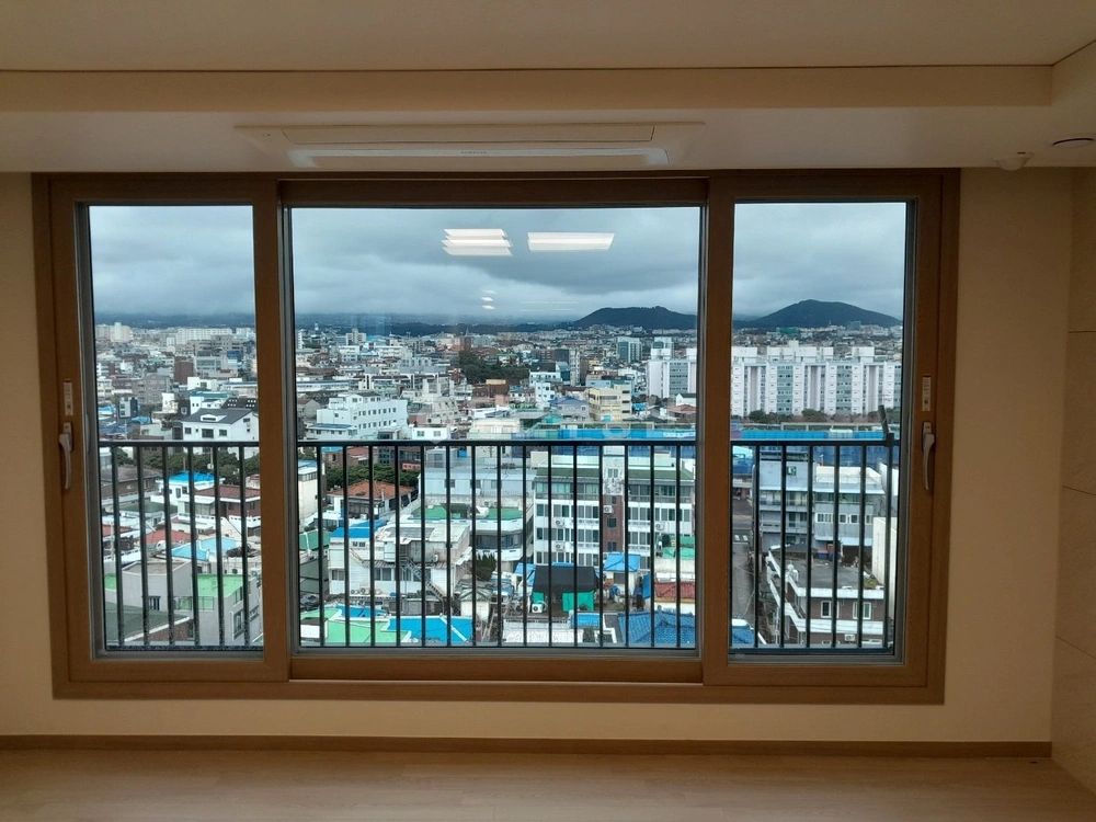 제주특별자치도 제주시 용담2동 아파트 사진 1