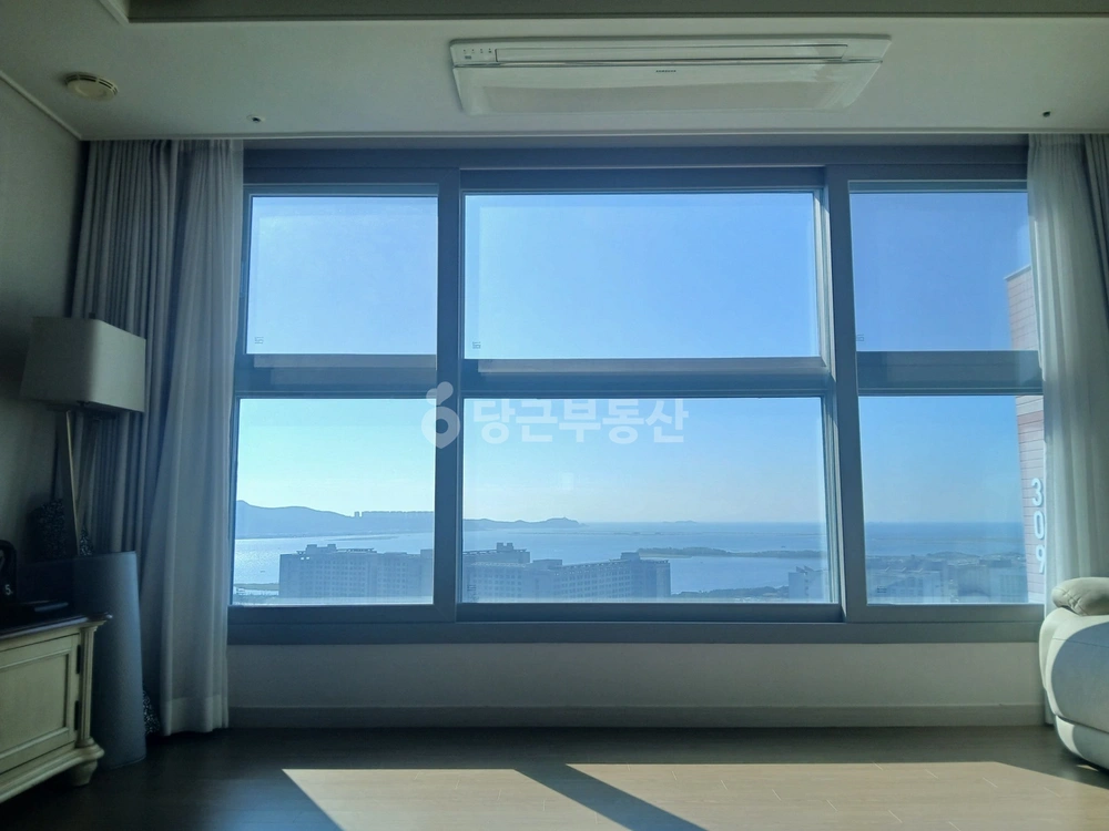 부산광역시 강서구 명지동 아파트 사진 1