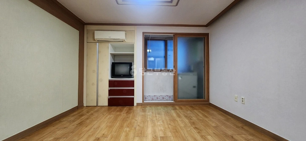 전북특별자치도 군산시 미룡동 원룸 사진 1