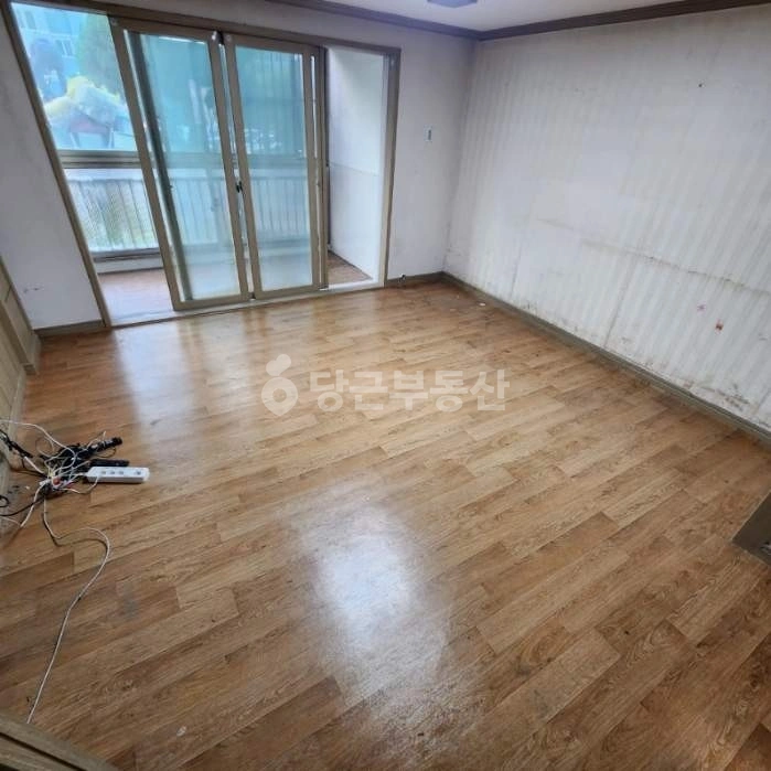 부산광역시 사하구 신평동 아파트 사진 1