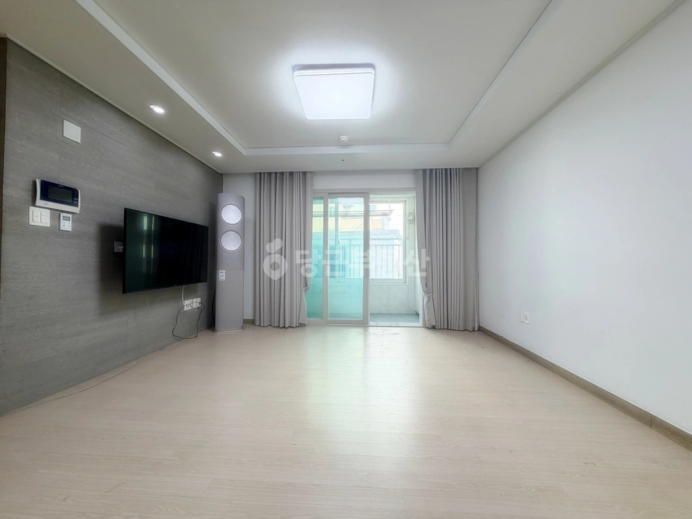 부산광역시 부산진구 부전동 아파트 사진 1