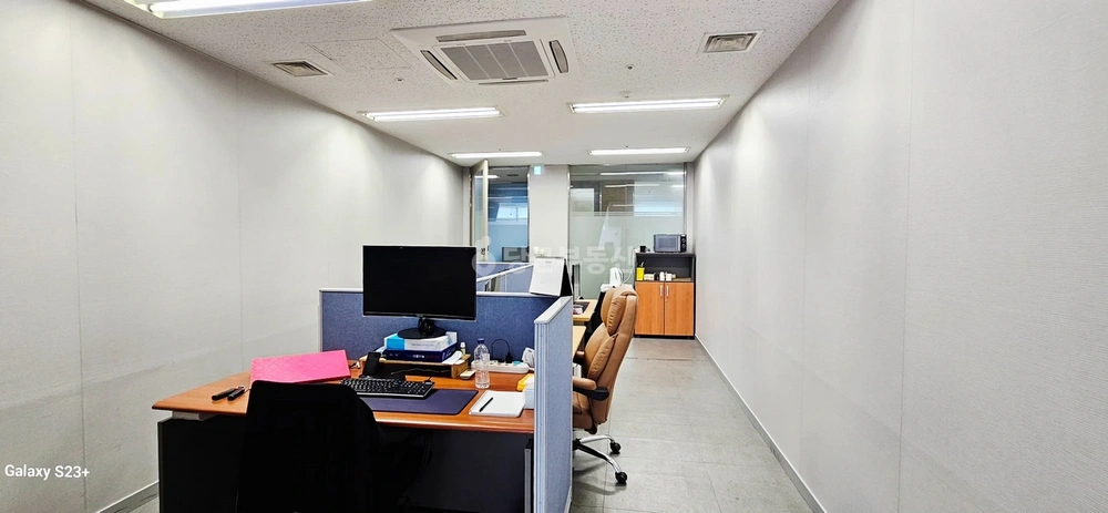 경기도 고양시 일산동구 장항동 사무실 사진 1