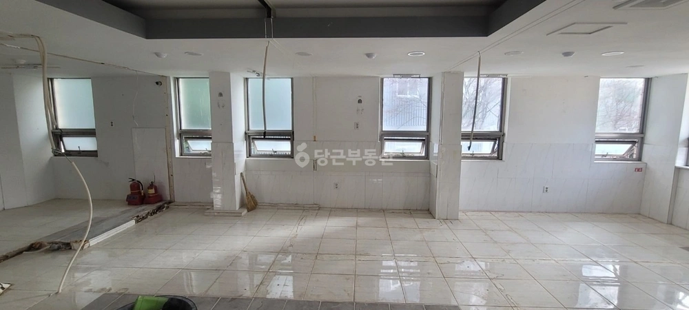 경상남도 창원시 성산구 대방동 상가 사진 1