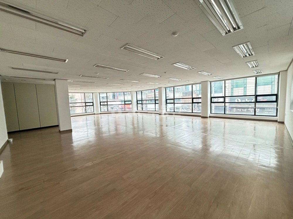 충청남도 천안시 서북구 두정동 상가 사진 1