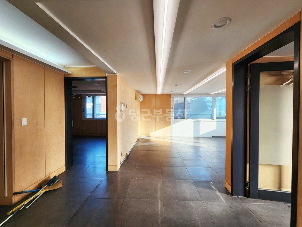 서울특별시 강남구 역삼동 사무실 사진 1