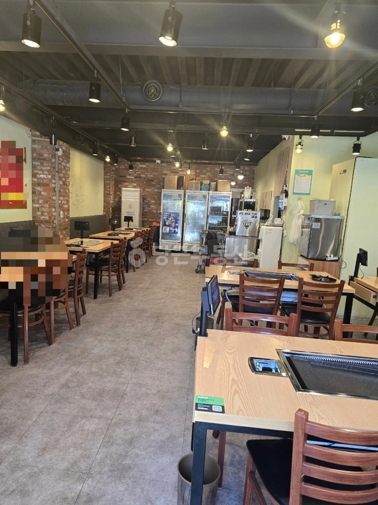 부산광역시 연제구 연산동 상가 사진 1