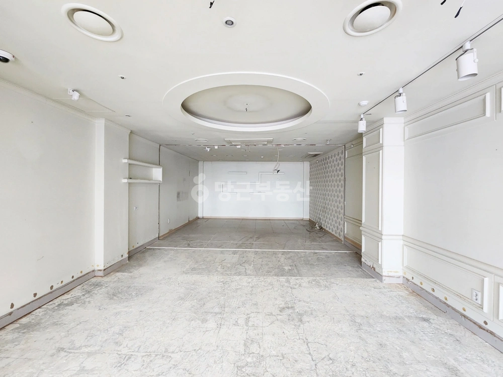 서울특별시 강남구 역삼동 상가 사진 1