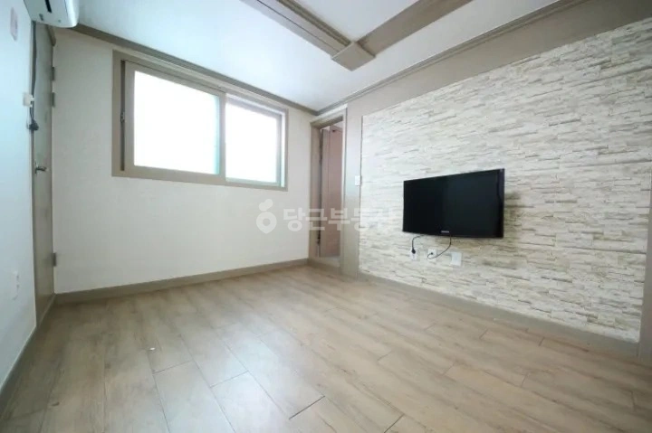 대전광역시 서구 용문동 원룸 사진 1