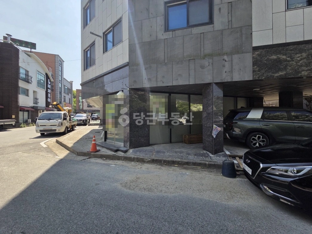 충청남도 천안시 서북구 백석동 상가 사진 1