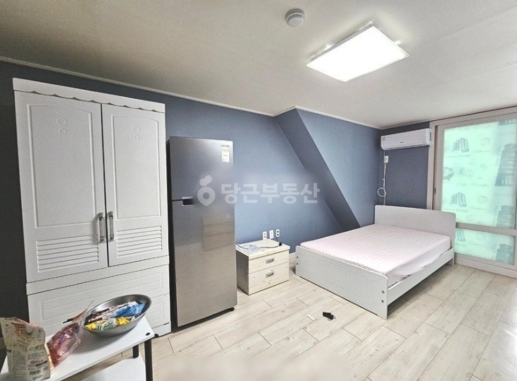 대전광역시 서구 월평동 원룸 사진 1