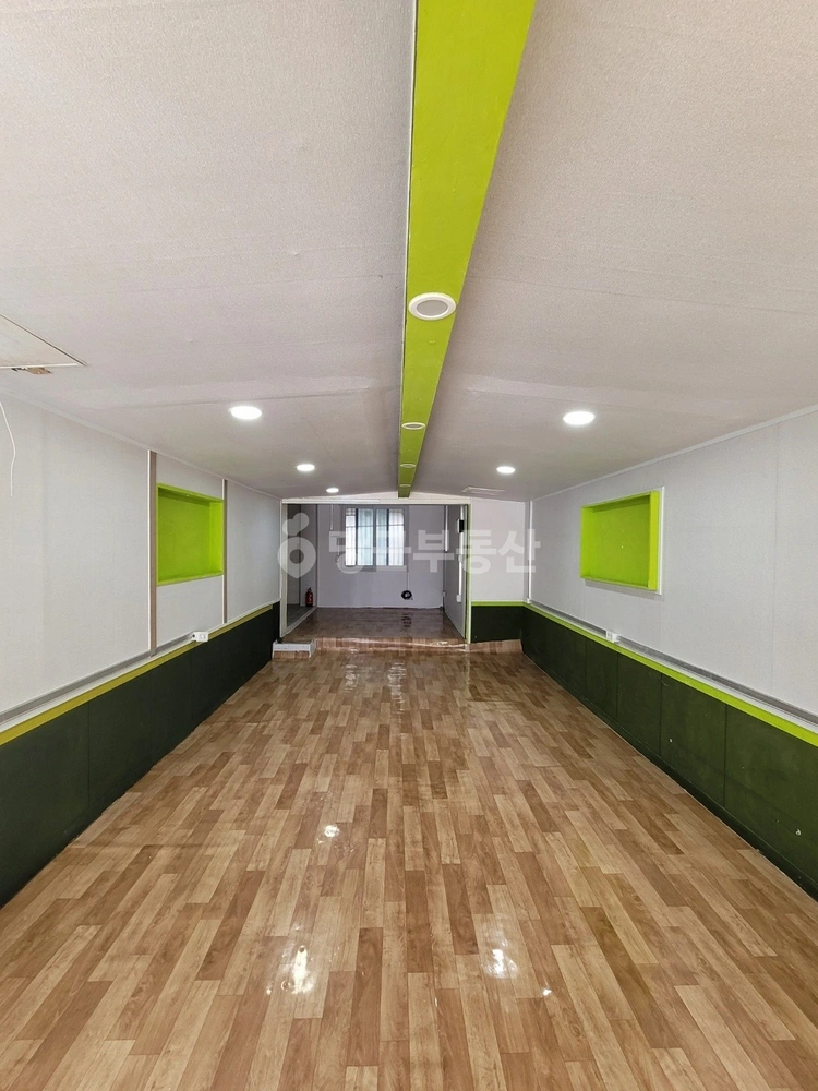 충청남도 천안시 동남구 신부동 상가 사진 1