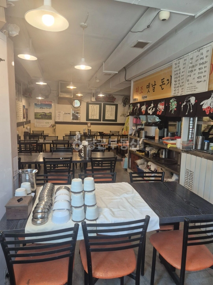 서울특별시 강남구 논현동 상가 사진 1