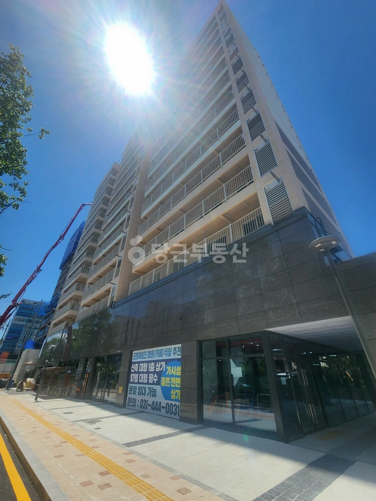 경기도 수원시 권선구 세류동 상가 사진 1