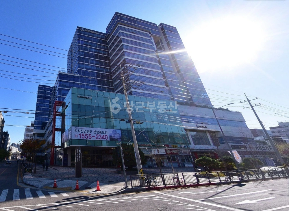 경기도 안양시 동안구 관양동 상가 사진 1