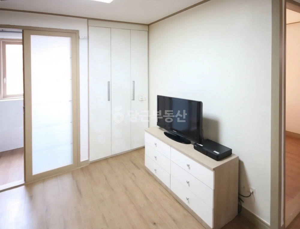 부산광역시 연제구 연산동 원룸 사진 1