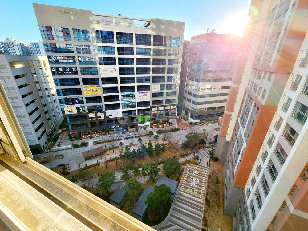 부산광역시 강서구 명지동 아파트 사진 1