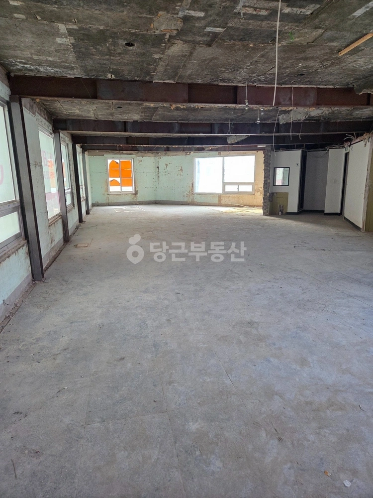 부산광역시 부산진구 개금동 상가 사진 1