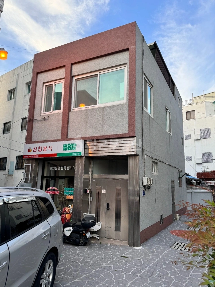 경상남도 창원시 마산합포구 중성동 상가 사진 1