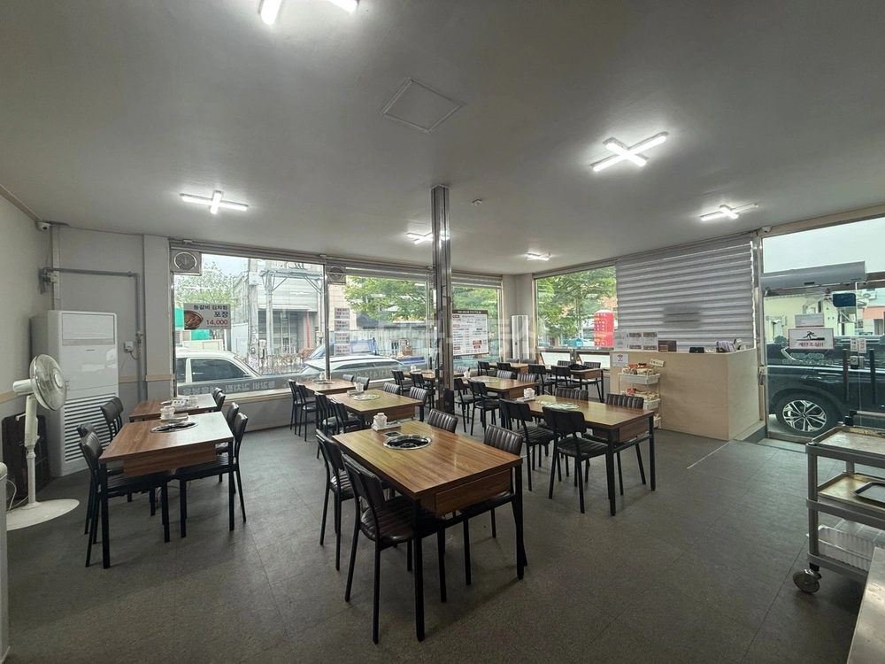 충청남도 천안시 서북구 성정동 상가 사진 1