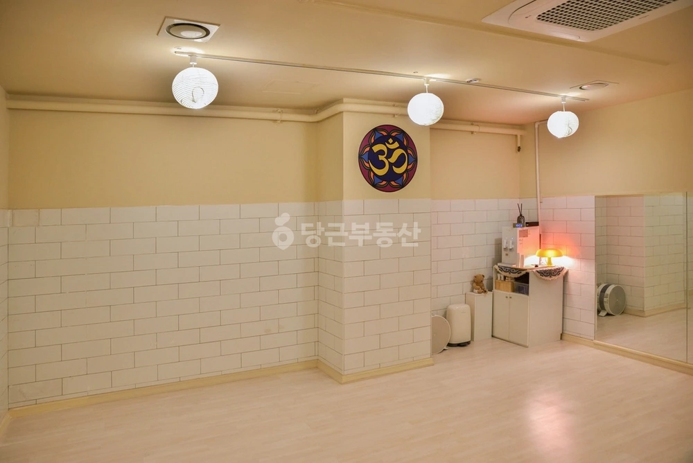 서울특별시 마포구 상암동 상가 사진 1