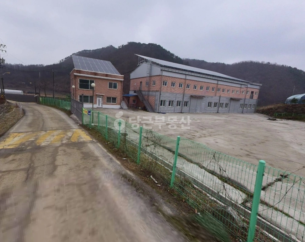 충청북도 청주시 상당구 미원면 공장/창고 사진 1