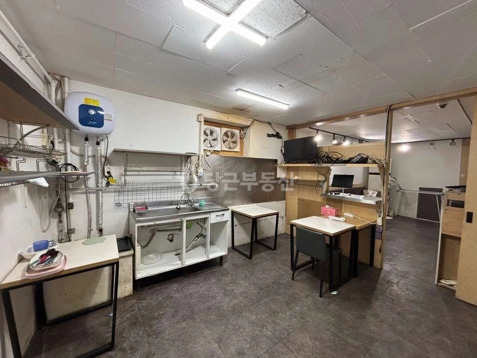 서울특별시 강남구 논현동 상가 사진 1