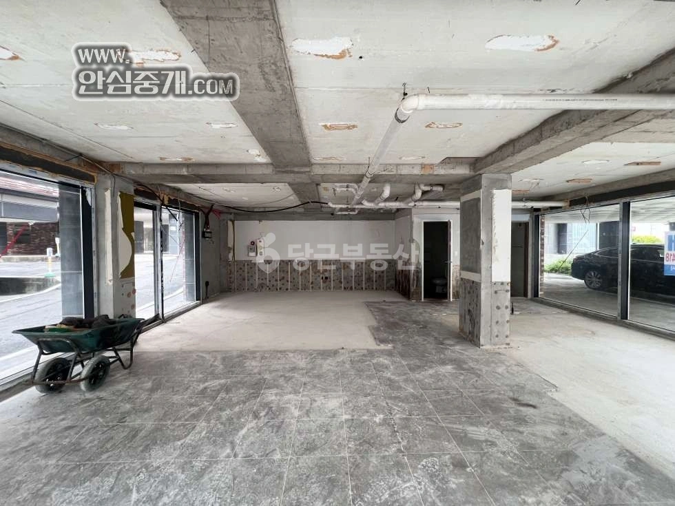 전북특별자치도 전주시 덕진구 송천동1가 상가 사진 1