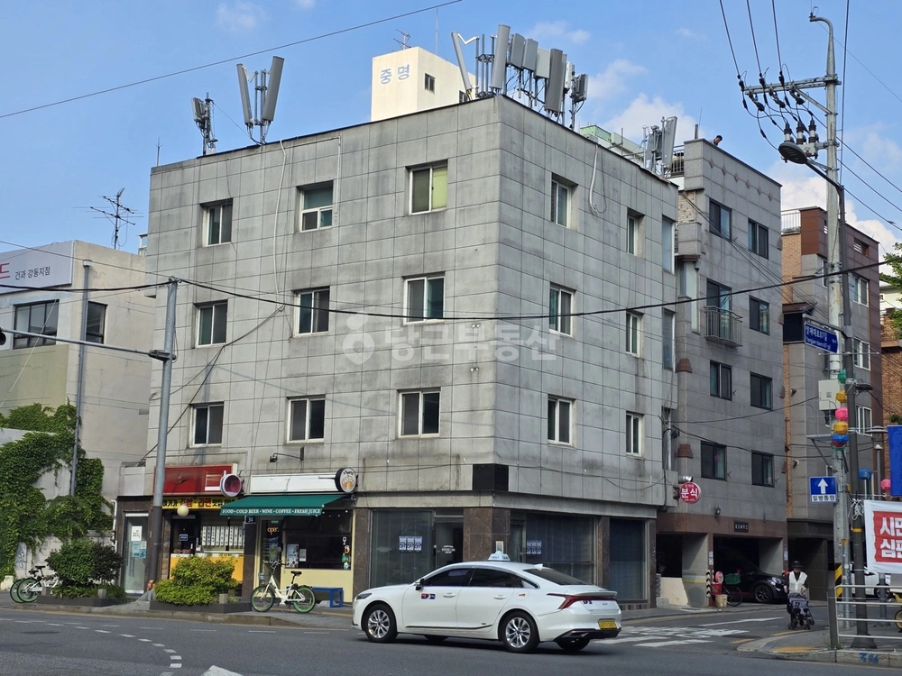 서울특별시 강동구 성내동 상가 사진 1