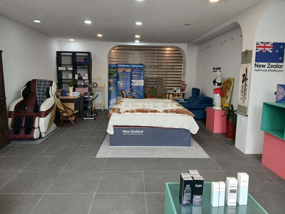 경상남도 창원시 진해구 충무동 상가 사진 1