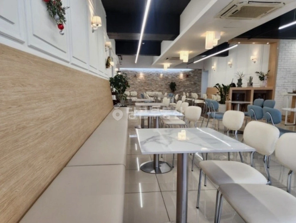 부산광역시 연제구 거제동 상가 사진 1