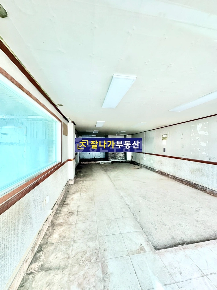 경기도 고양시 일산서구 탄현동 상가 사진 1