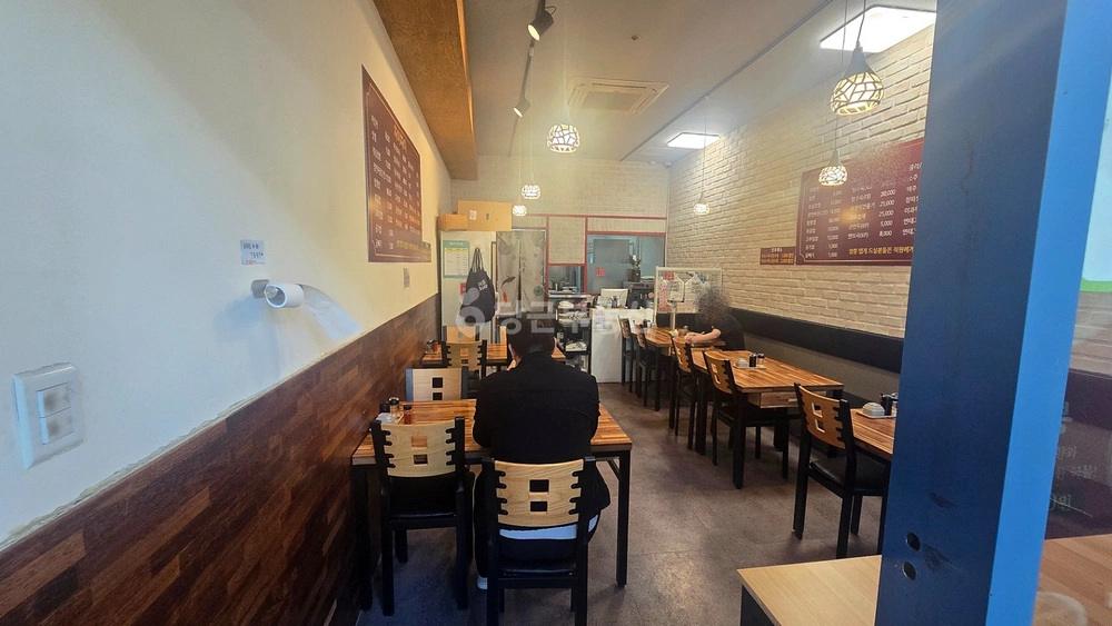 경기도 고양시 일산동구 백석동 상가 사진 1