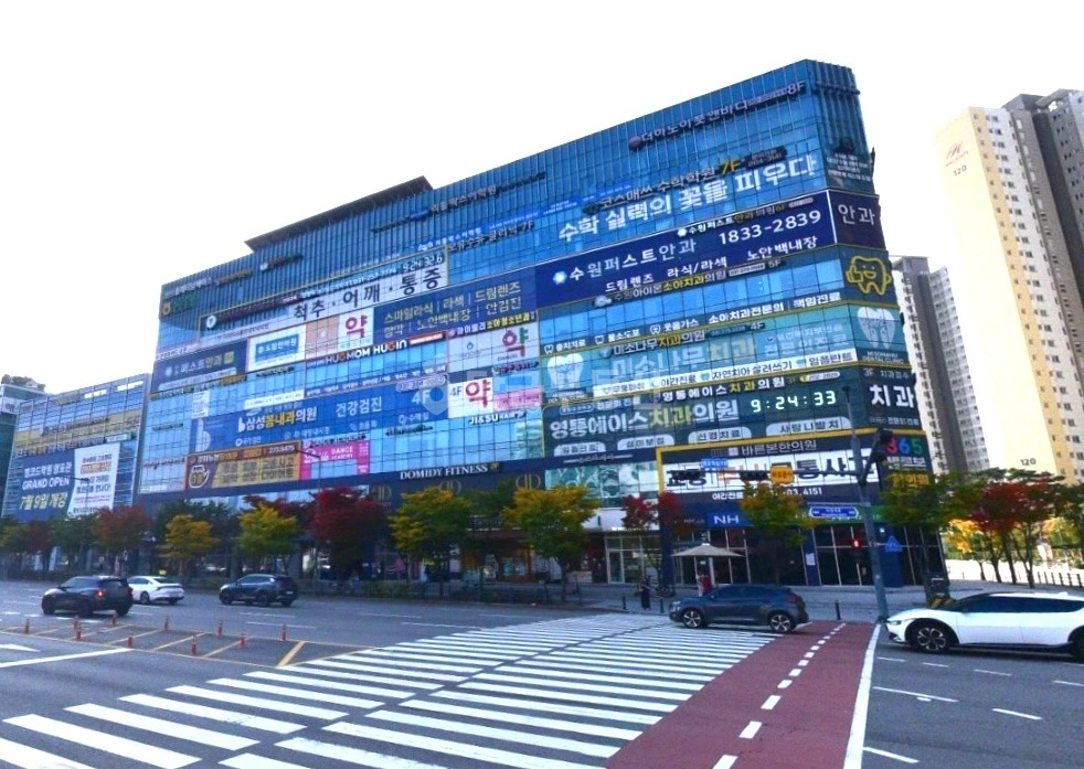 경기도 수원시 영통구 망포동 상가 사진 1
