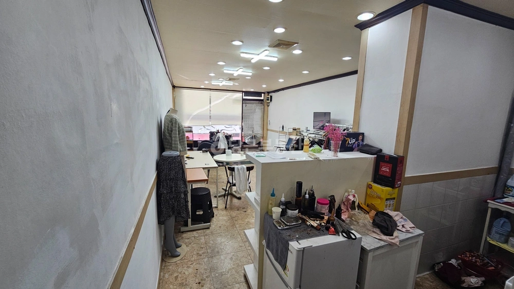 대구광역시 수성구 황금동 상가 사진 1