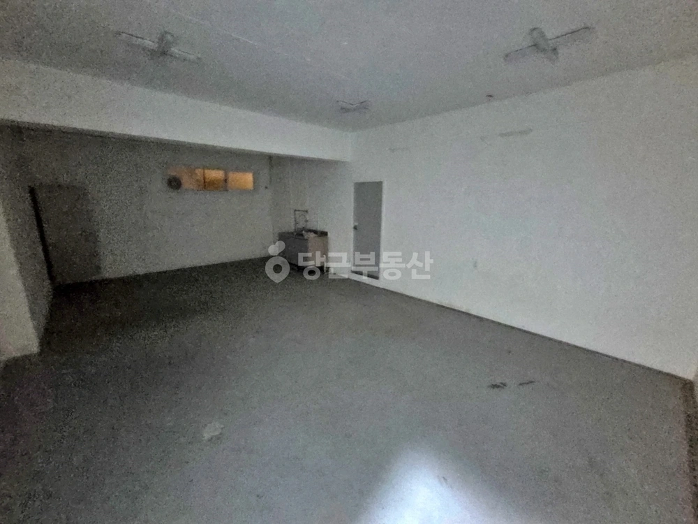 대구광역시 달서구 성당동 상가 사진 1