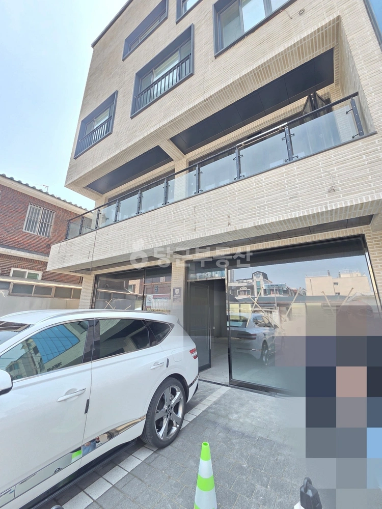 대구광역시 수성구 두산동 상가 사진 1