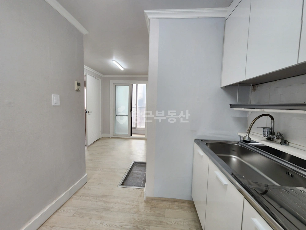 경기도 안산시 상록구 수암동 빌라(투룸 이상) 사진 1