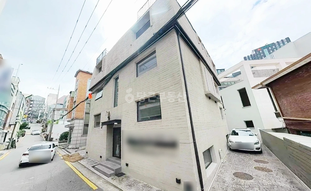 서울특별시 강남구 역삼동 건물 사진 1