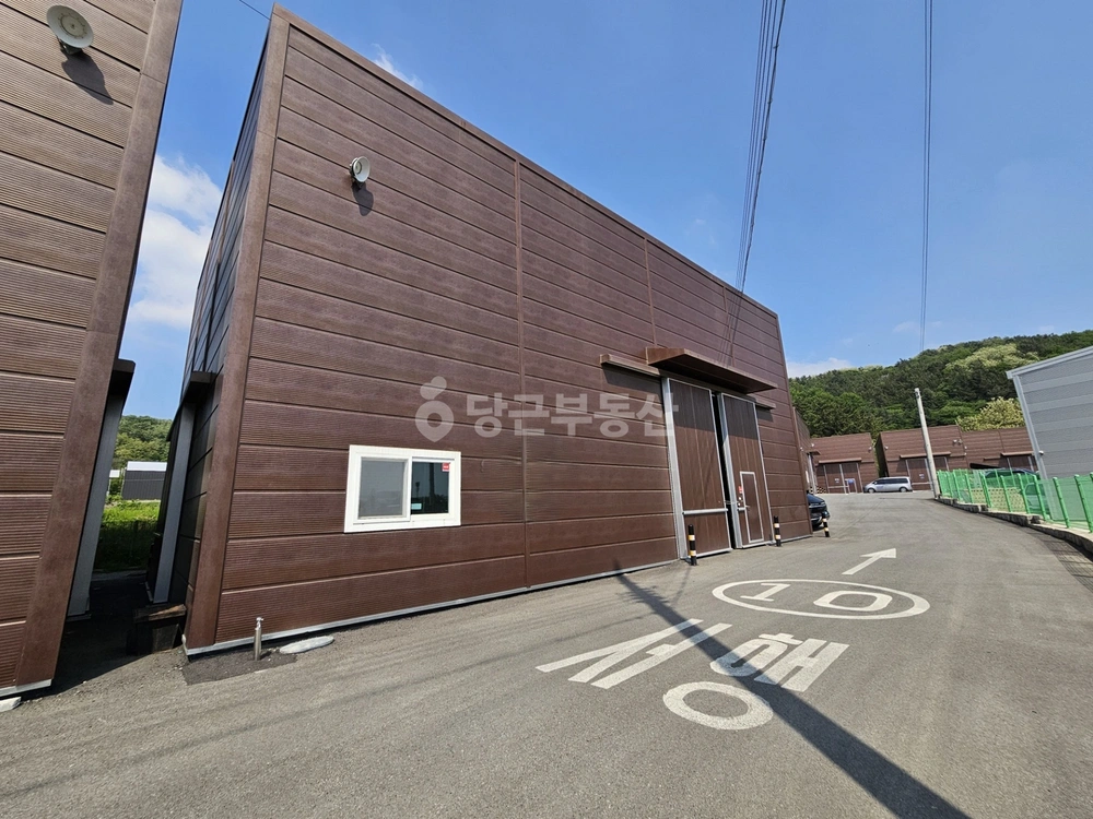충청남도 천안시 동남구 풍세면 공장/창고 사진 1